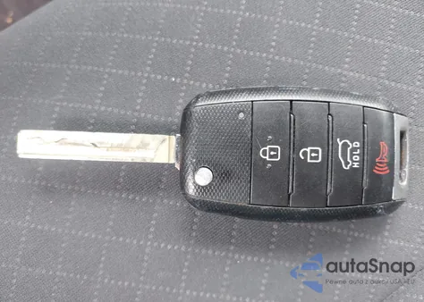 2016 Kia Sorento 3.3L Lx z USA, uszkodzony, nr VIN 5XYPGDA5XGG063008